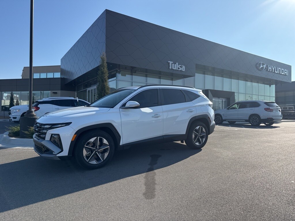 Certified 2025 Hyundai Tucson SEL Convenience SUV