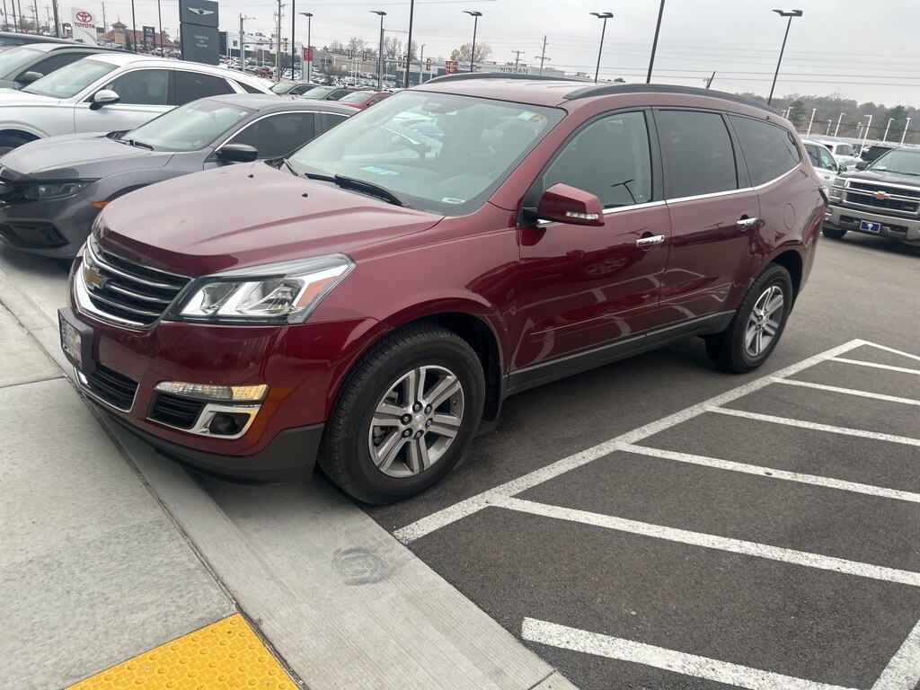 Used 2016 Chevrolet Traverse LT SUV