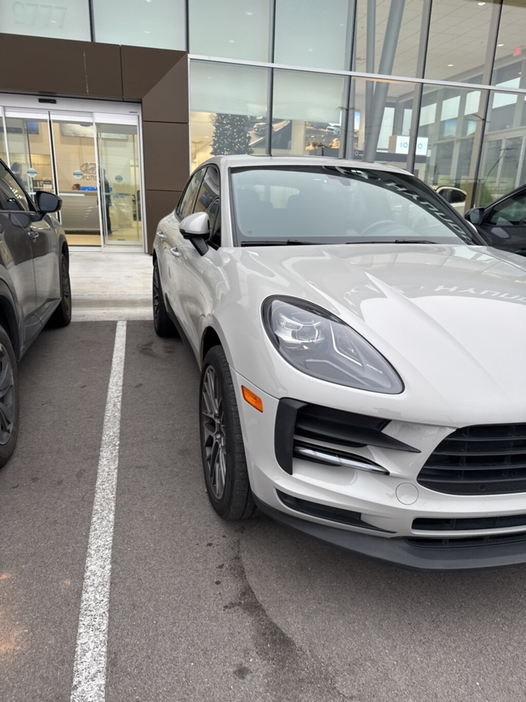 Used 2020 Porsche Macan Base SUV