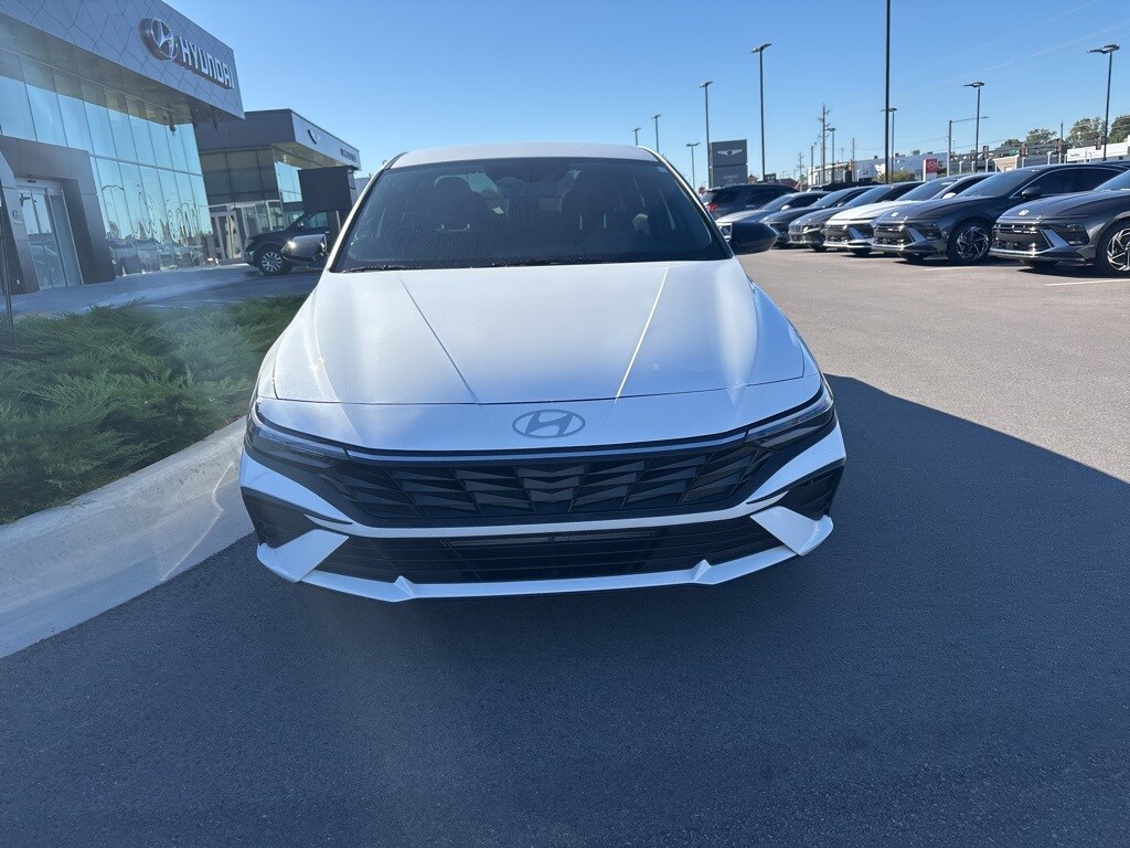 Used 2025 Hyundai Elantra SEL Sport Sedan