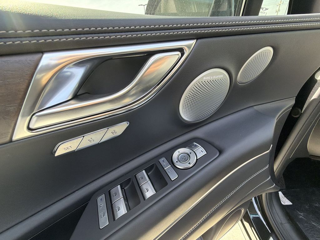 2026 GENESIS GV80 Advanced - Photo 15