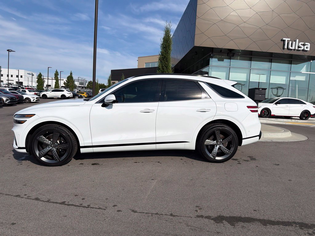 2024 GENESIS GV70