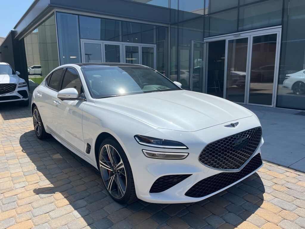2025 Genesis G70 3.3T Sport Advanced photo 3