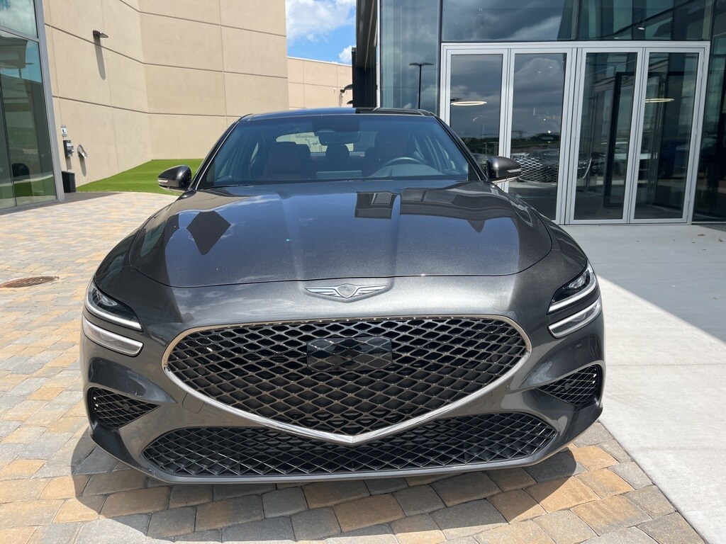 2025 Genesis G70 3.3T Sport Advanced photo 2