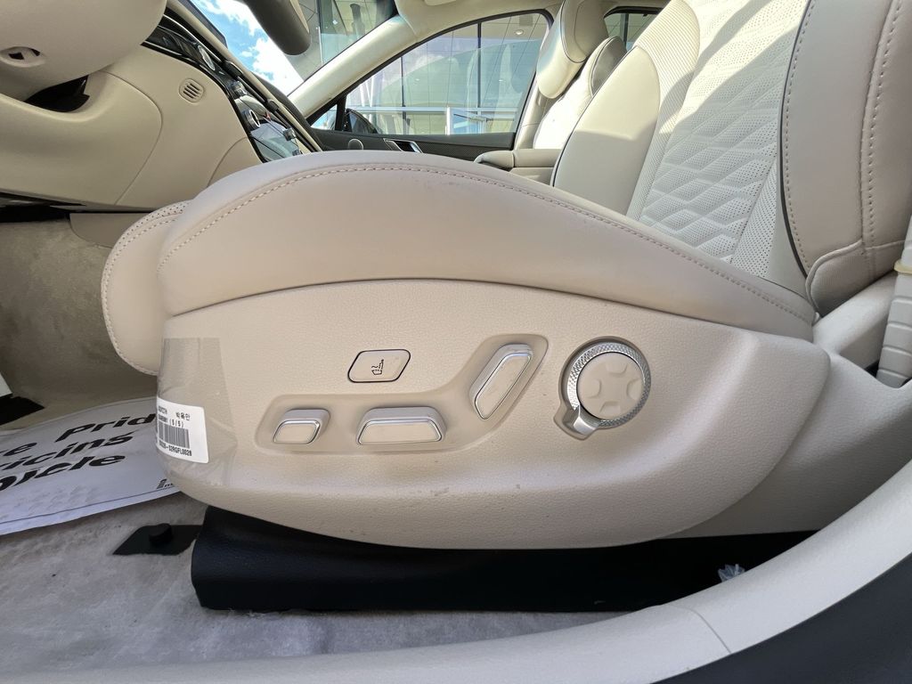 2025 GENESIS G80 Sport Prestige - Photo 14