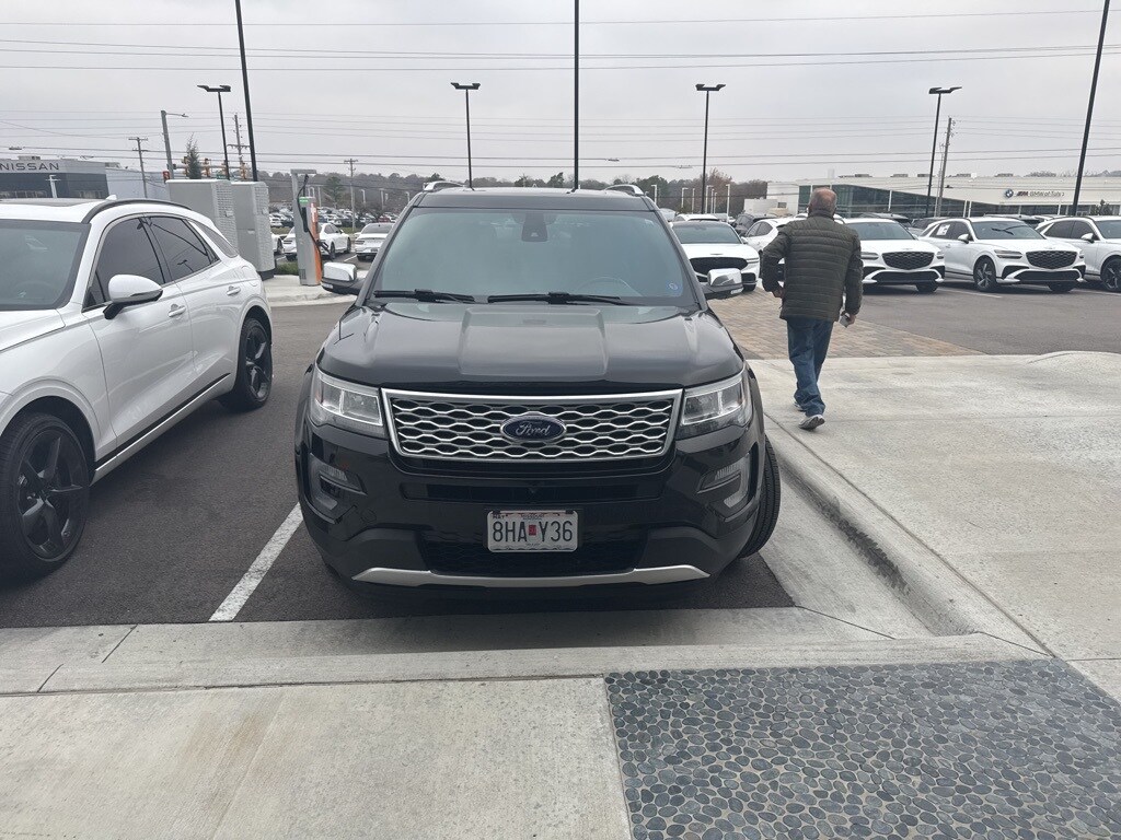 Used 2017 Ford Explorer Platinum SUV