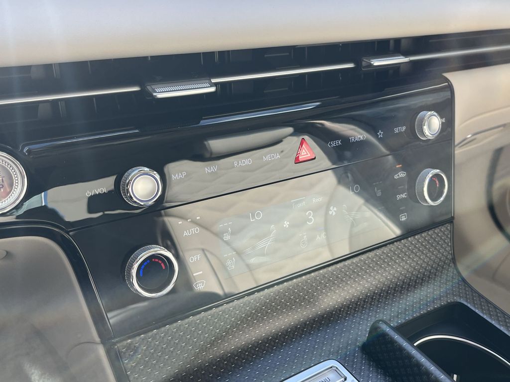 2025 GENESIS G80 Sport Prestige - Photo 17