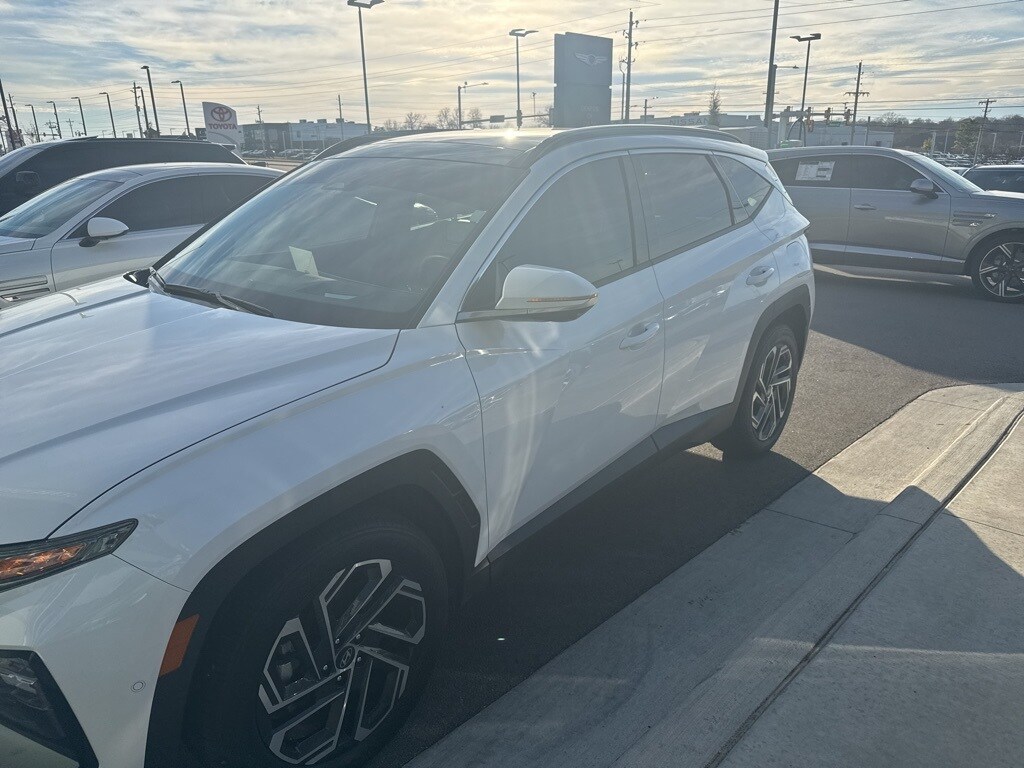 Used 2025 Hyundai Tucson Limited SUV
