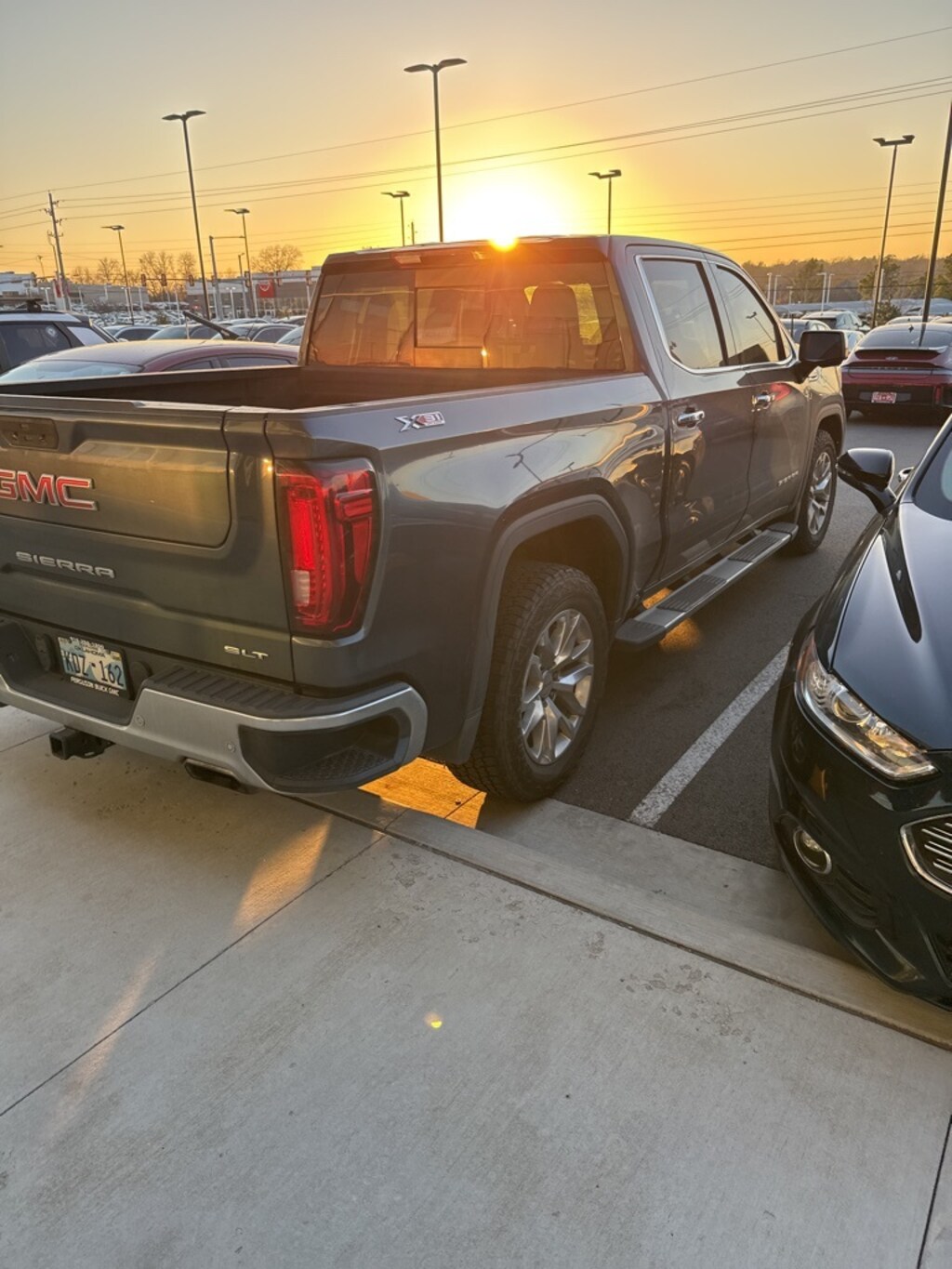 Used 2020 GMC Sierra 1500 SLT Truck Crew Cab