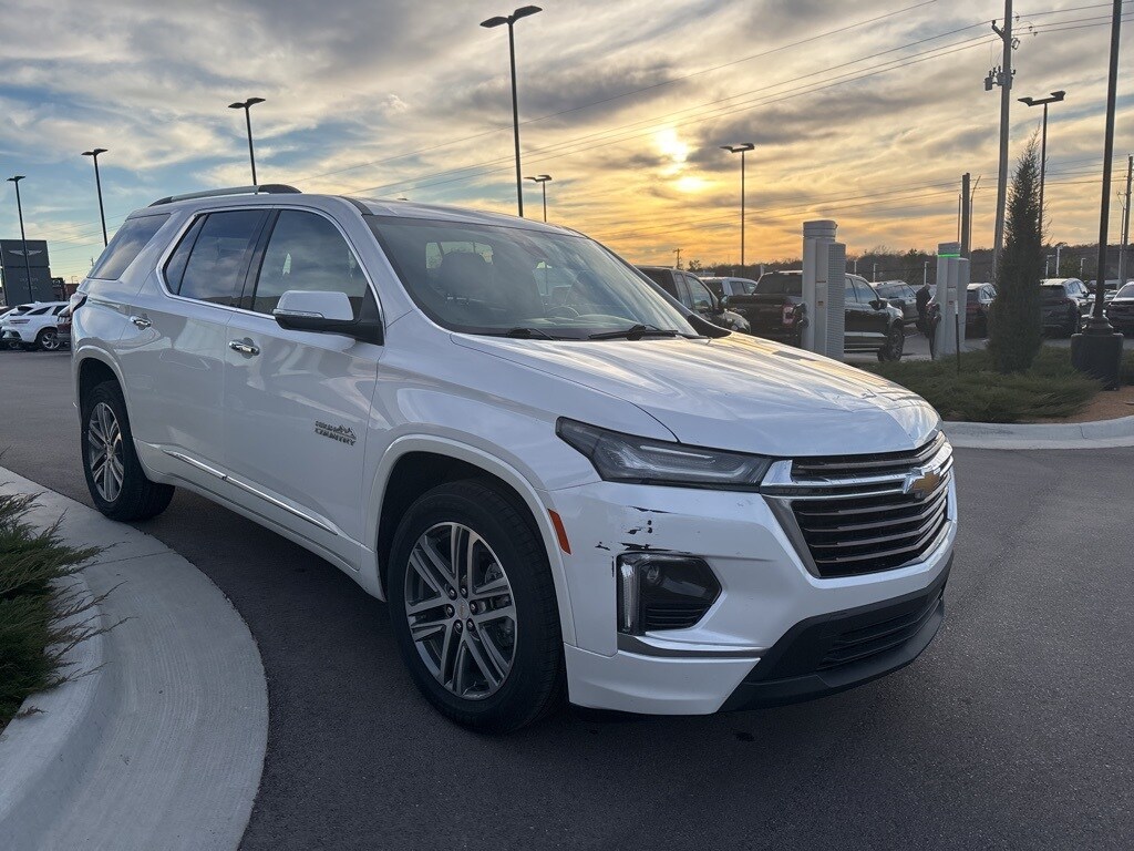 Used 2023 Chevrolet Traverse High Country SUV