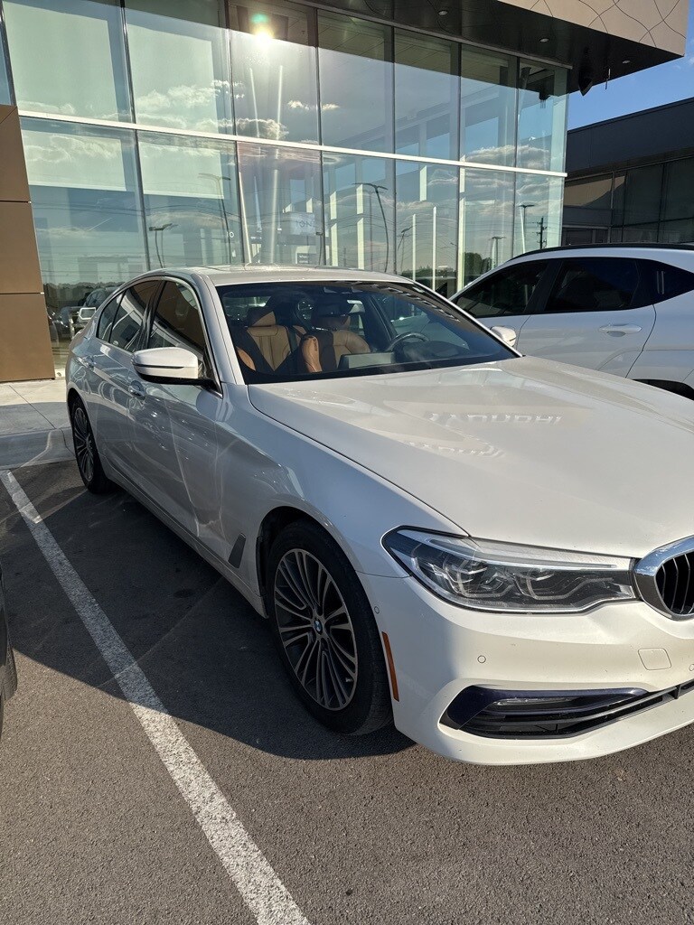 2018 Bmw 540i xDrive photo 2
