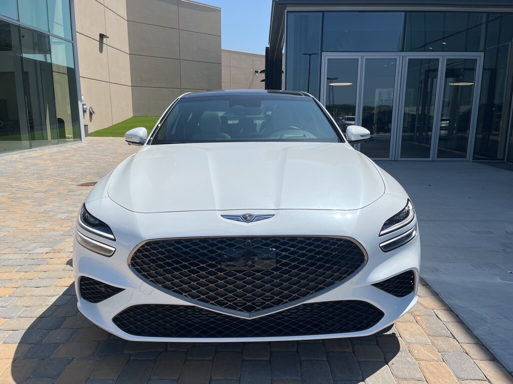 2025 Genesis G70 3.3T Sport Advanced photo 2