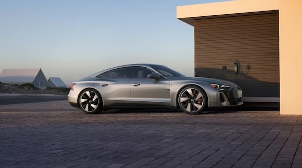 2026%20Audi%20Q4%20e-tron.jpg