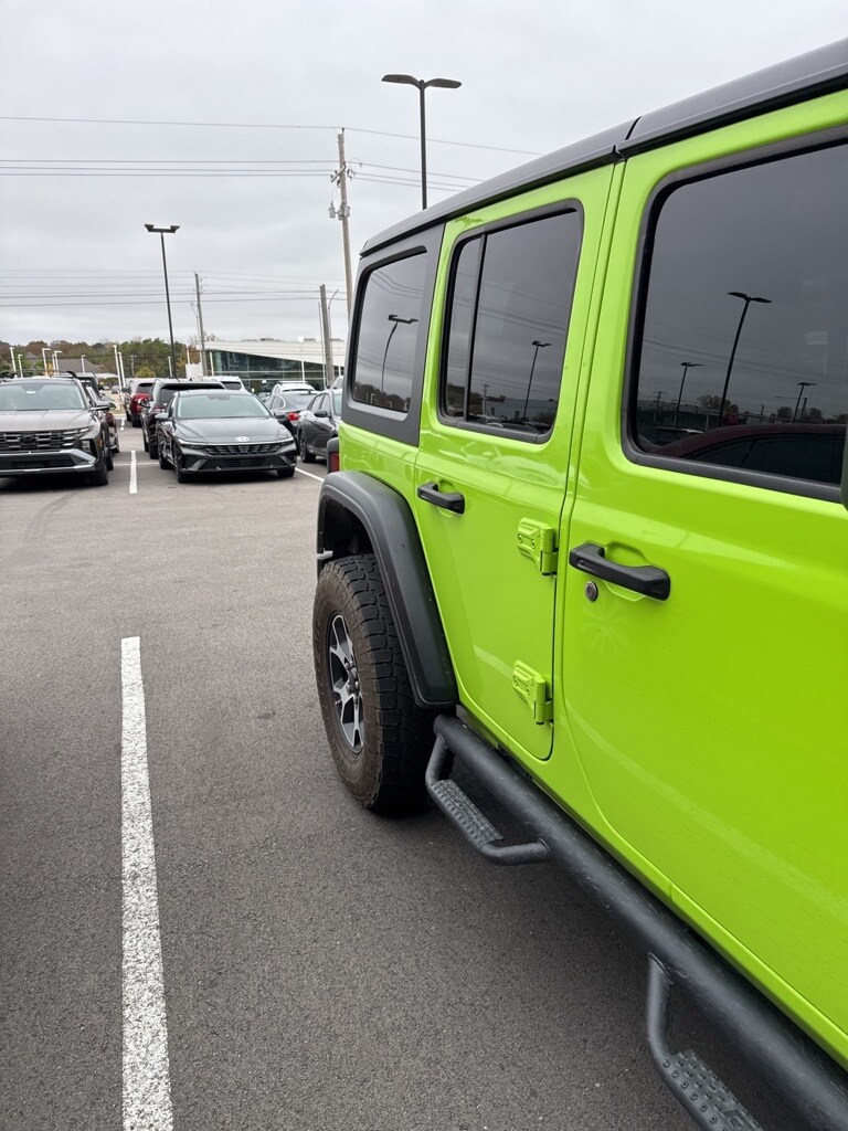 2021 Jeep Wrangler Unlimited Rubicon photo 4