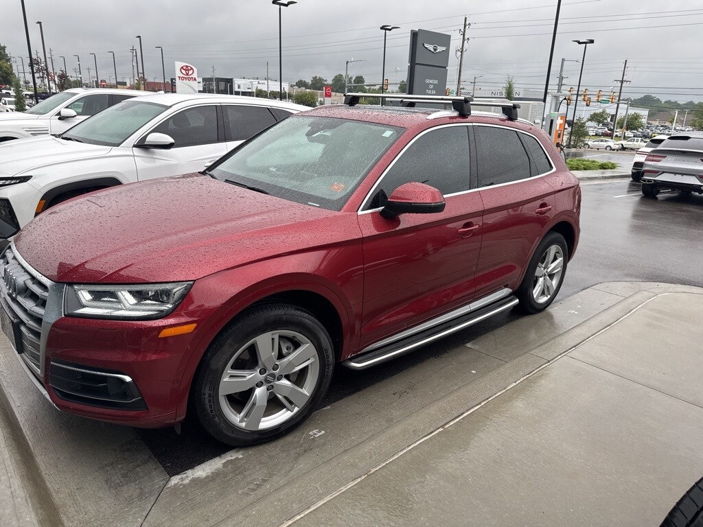 2019 Audi Q5 2.0T Prestige Premium photo 2