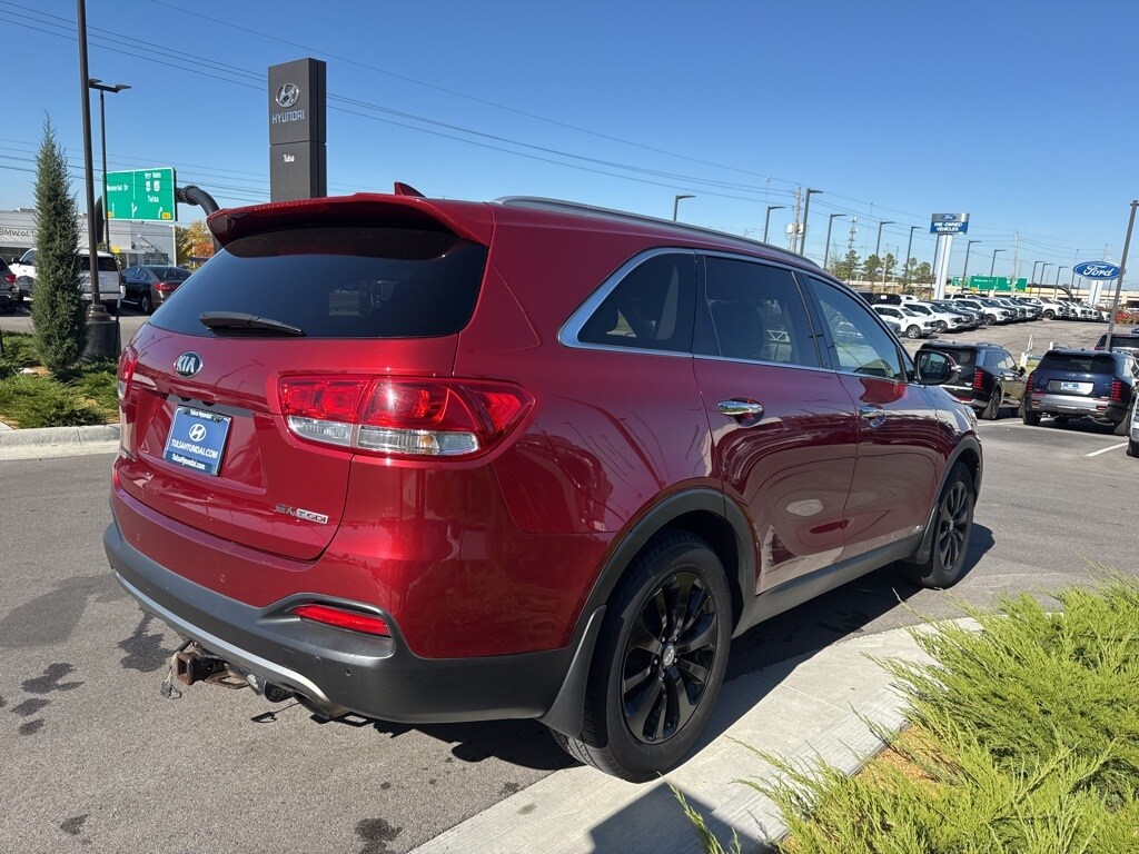 Used 2016 Kia Sorento EX SUV