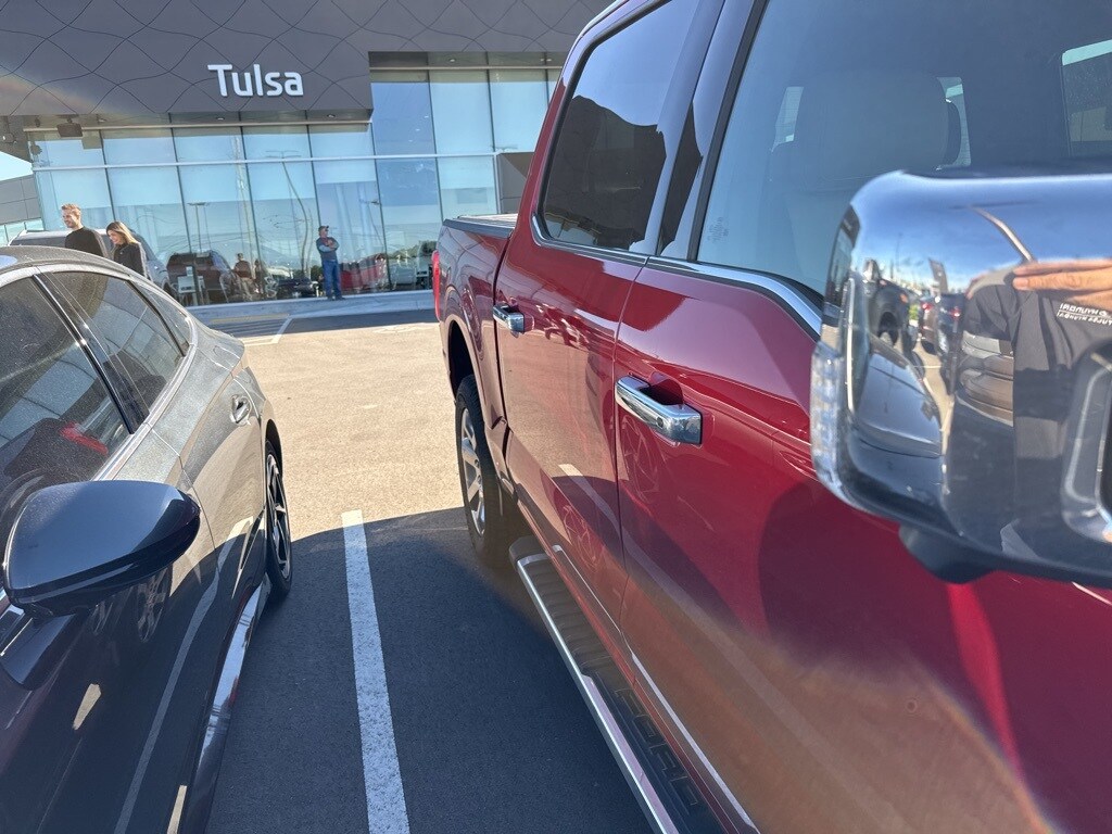 Used 2022 Ford F-150 Lariat Truck SuperCrew Cab