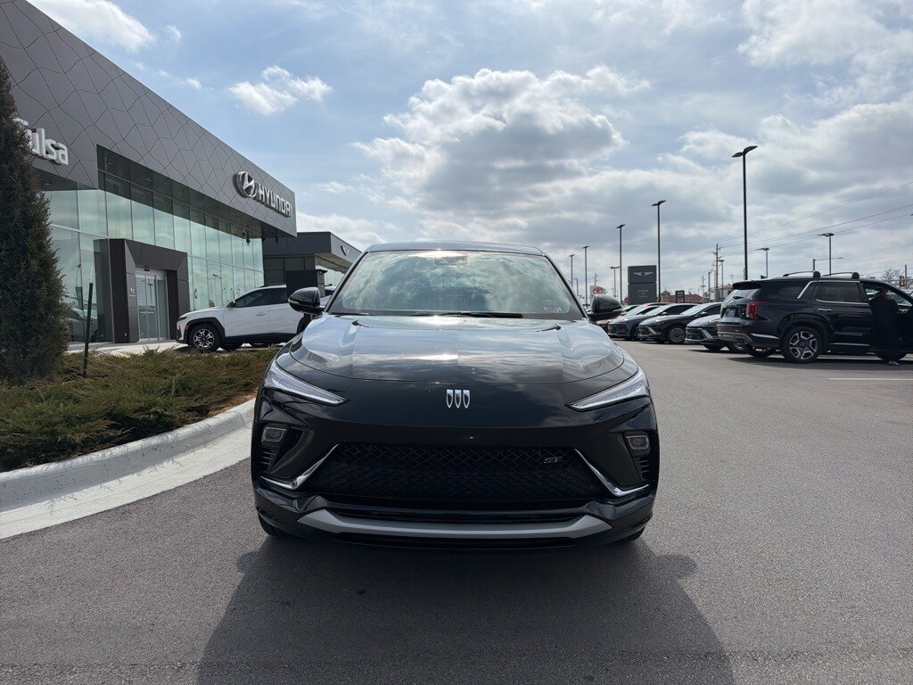 Used 2024 Buick Envista Sport Touring SUV