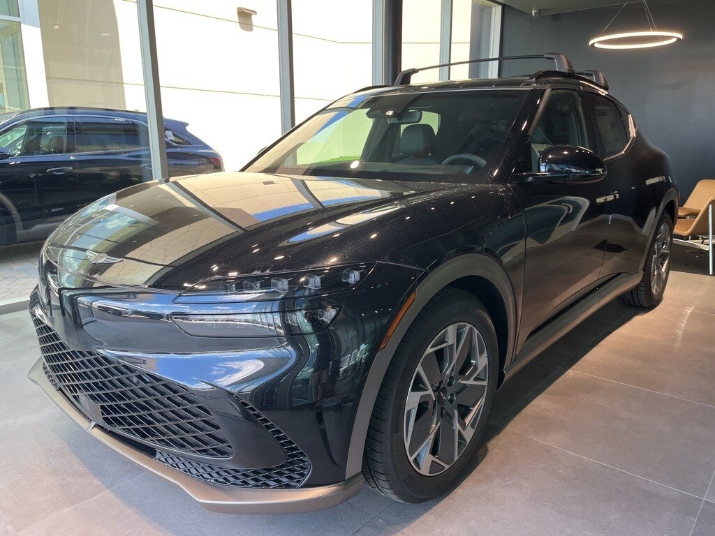 2024 Genesis GV60 photo 3