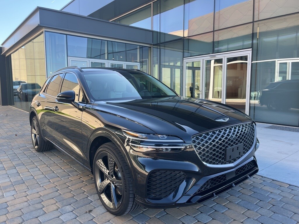 2025 Genesis GV70 3.5T Sport photo 3