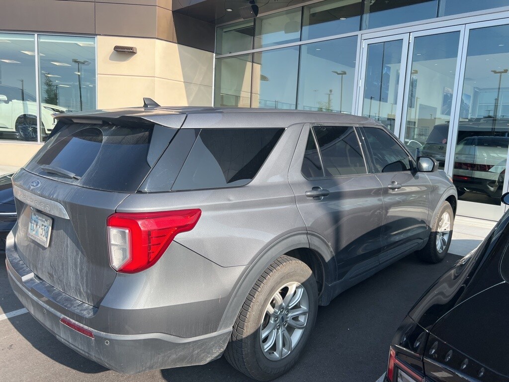2021 Ford Explorer Base photo 4