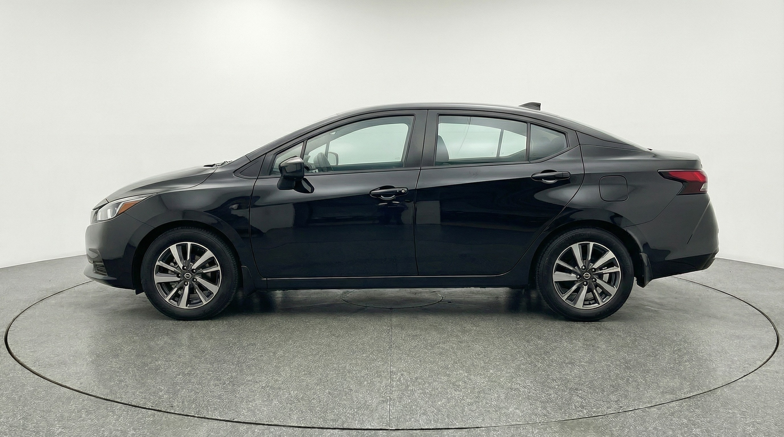 Thumbnail: 2025 Nissan Versa - 4