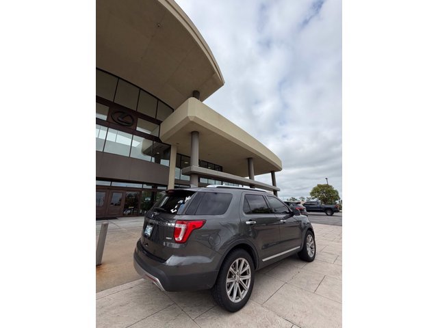Used 2017 Ford Explorer Limited
