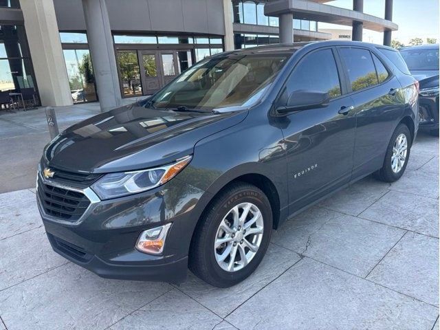 2021 Chevrolet Equinox LS's photo