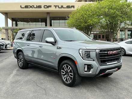 2023 GMC Yukon XL AT4