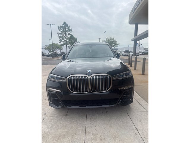 2022 BMW X7