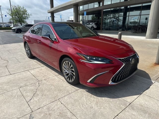 2025 Lexus ES