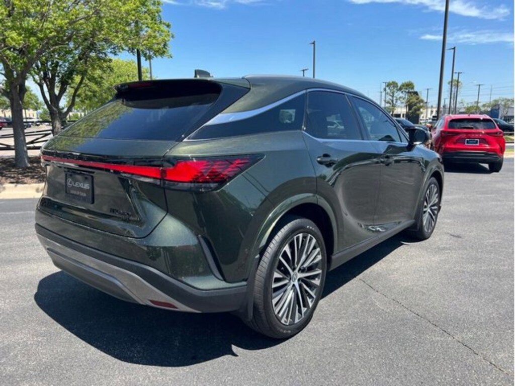 New 2026 Lexus UX HYBRID 300h F SPORT DESIGN 5-DOOR SUV