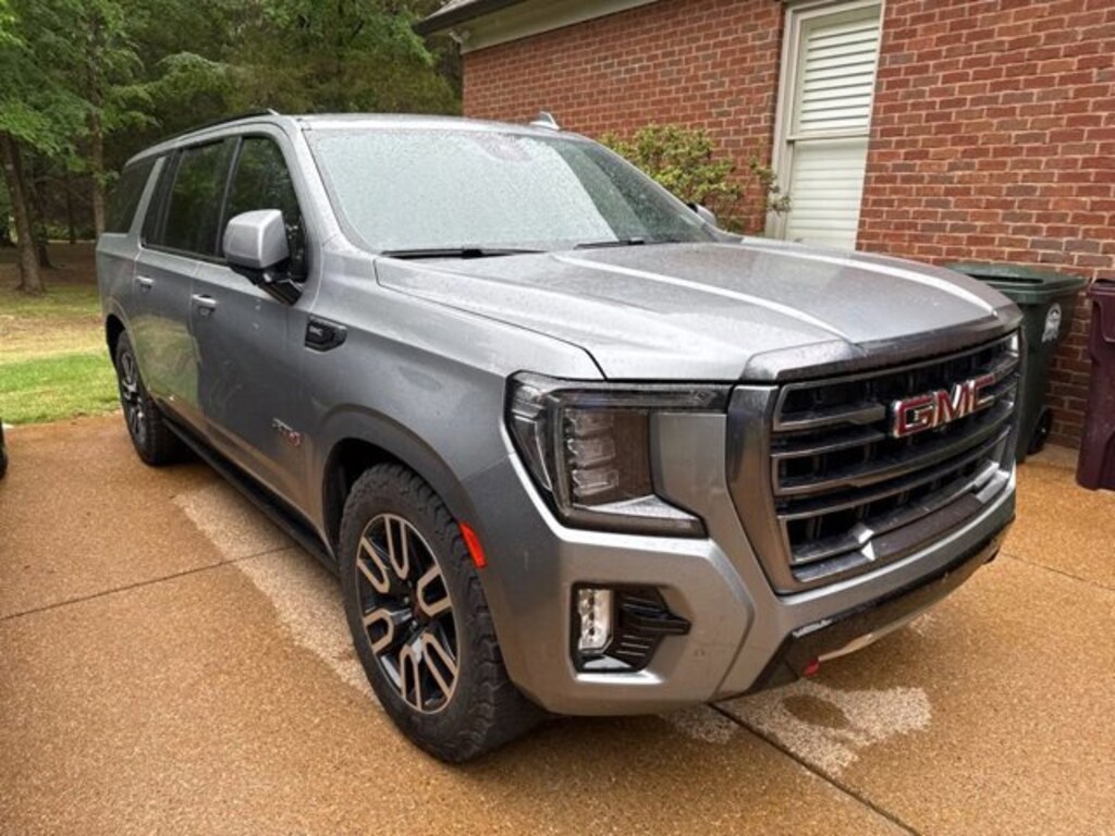 Used 2023 GMC Yukon XL AT4