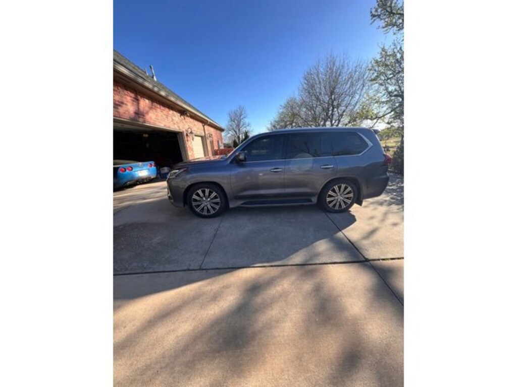 Used 2017 Lexus LX LX 570
