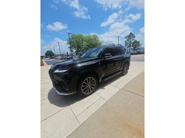 2024 Lexus LX 600 600 F-Sport's photo