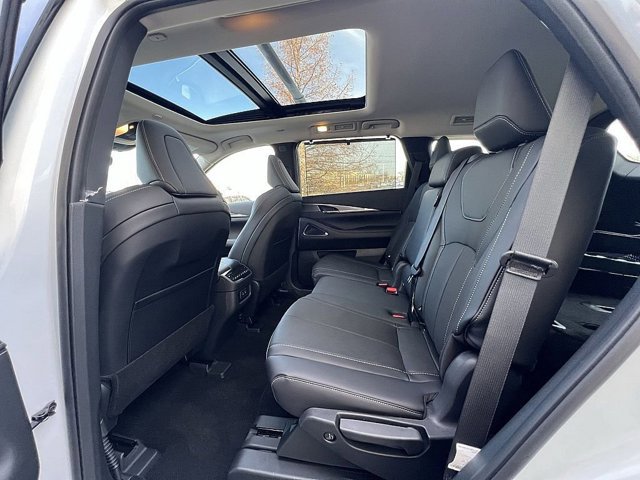 2026 INFINITI QX60 LUXE - Photo 13