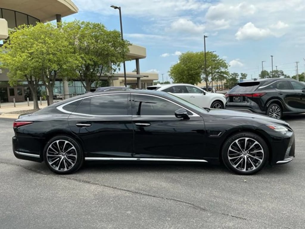 Certified 2023 Lexus LS 500h AWD SEDAN