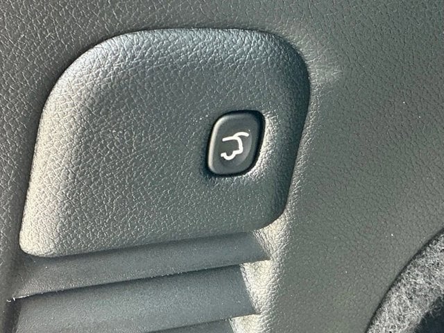 2020 Jeep Grand Cherokee Overland - Photo 19