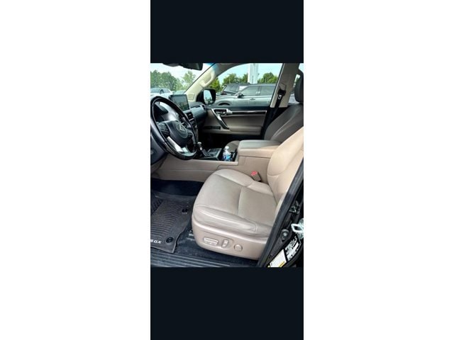 2023 Lexus GX 460 460 PREMIUM's photo