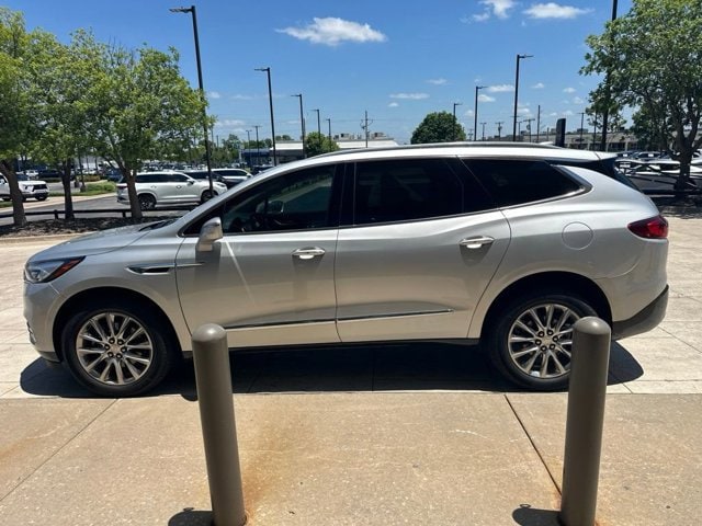 2019 Buick Enclave Premium AWD's photo