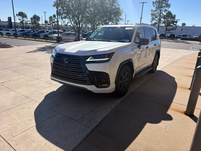 2025 Lexus LX
