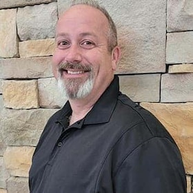 Staff member Marvin McClellan from ID_09d7e5