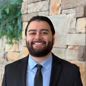 Staff member Carlos Moctezuma from ID_b15a65