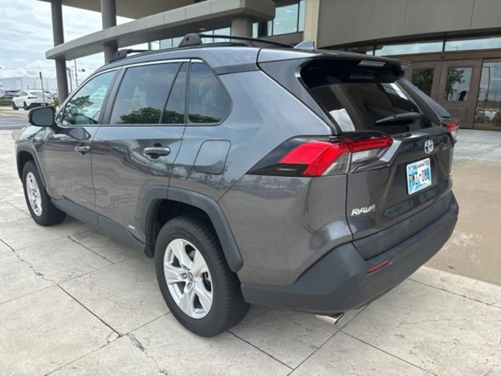 Used 2021 Toyota RAV4 Hybrid XLE