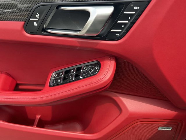 2024 Porsche Macan GTS - Photo 21
