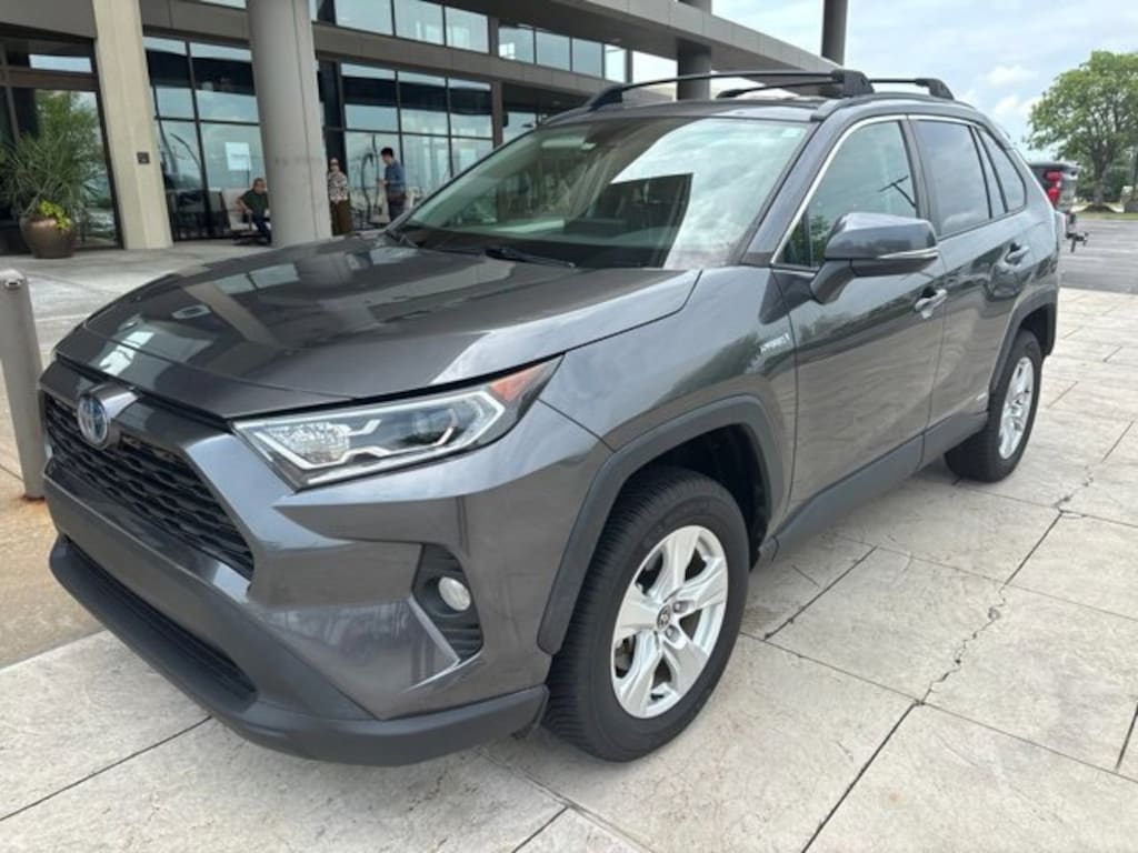 Used 2021 Toyota RAV4 Hybrid XLE