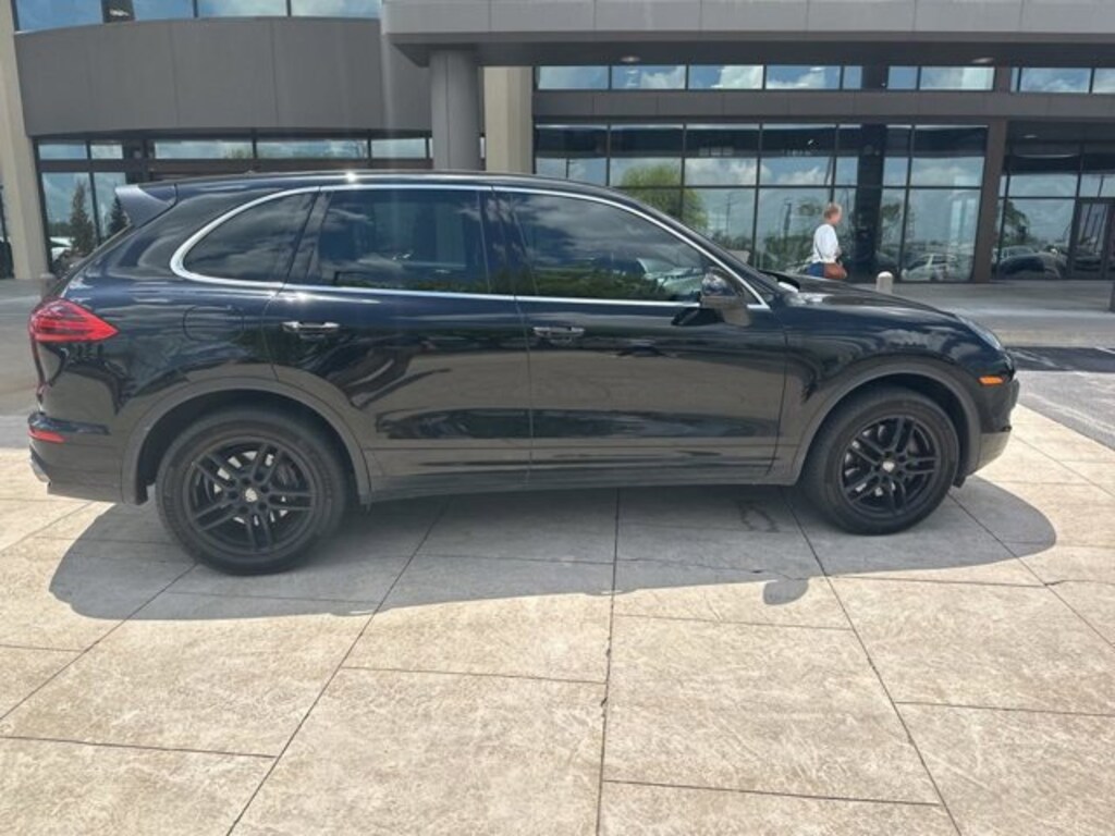 Used 2016 Porsche Cayenne Base