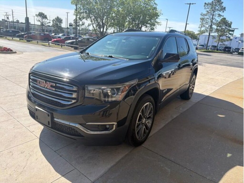 Used 2017 GMC Acadia SLT