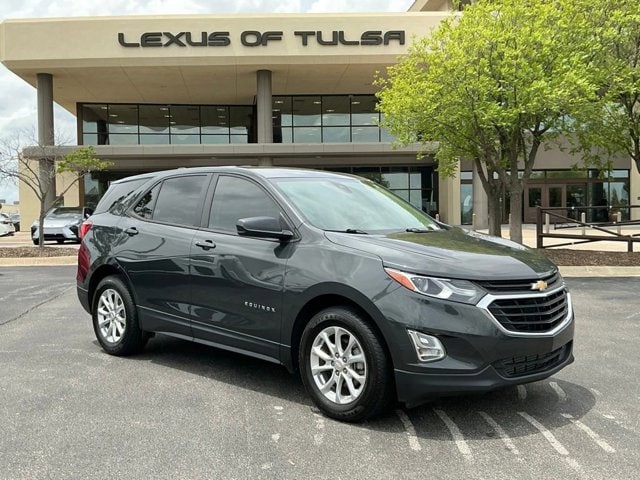 2021 Chevrolet Equinox LS's photo
