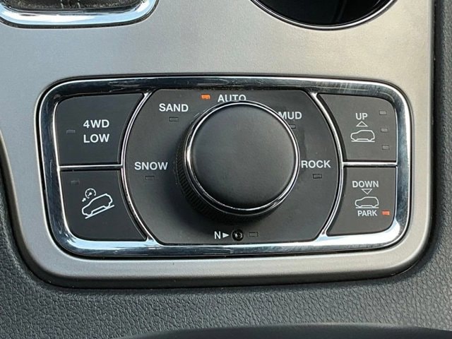 2020 Jeep Grand Cherokee Overland - Photo 30